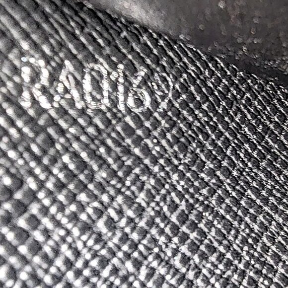 Louis Vuitton ~ Men's Multiple Damier Bifold Amerigo Wallet in Graphite - Picture 6 of 13